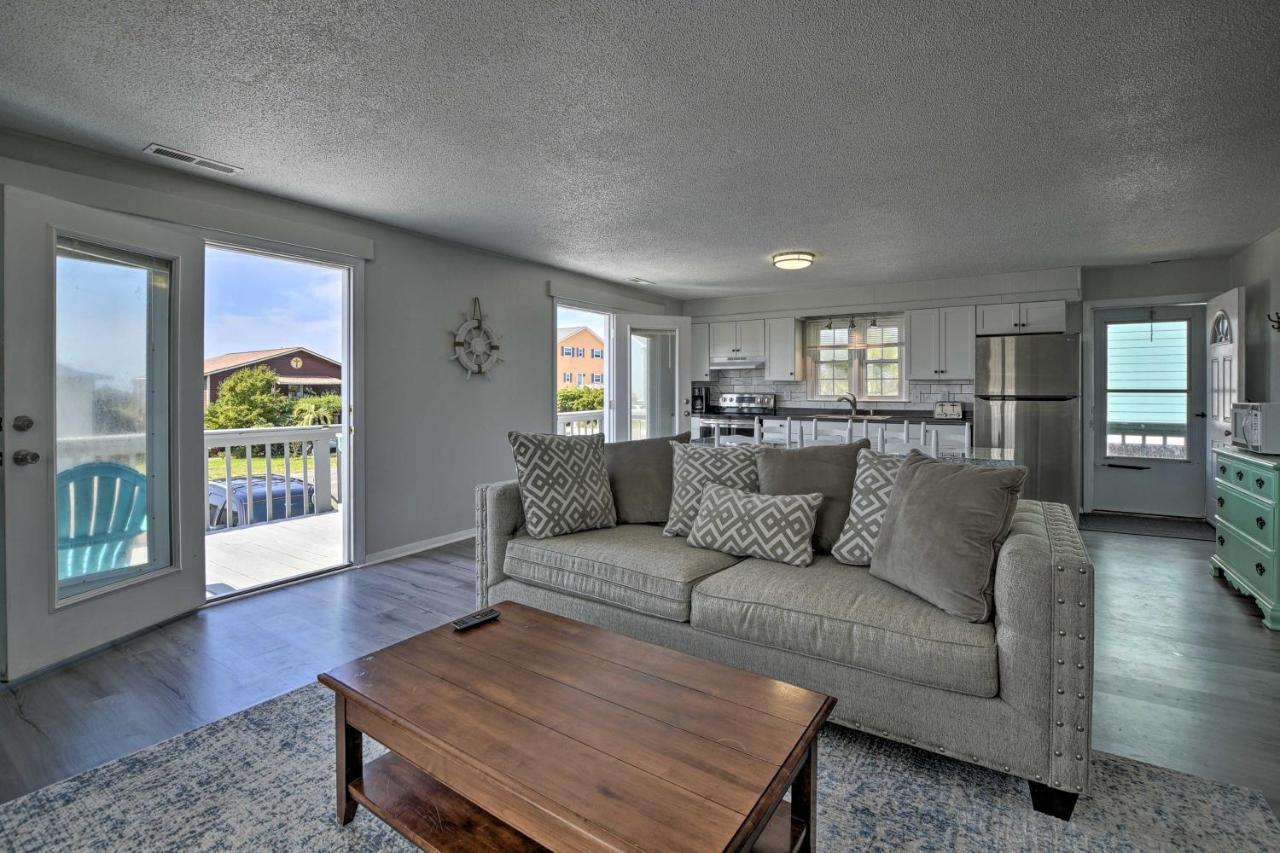 Oak Island Beach Abode With Deck Walk To Shore! Exteriér fotografie